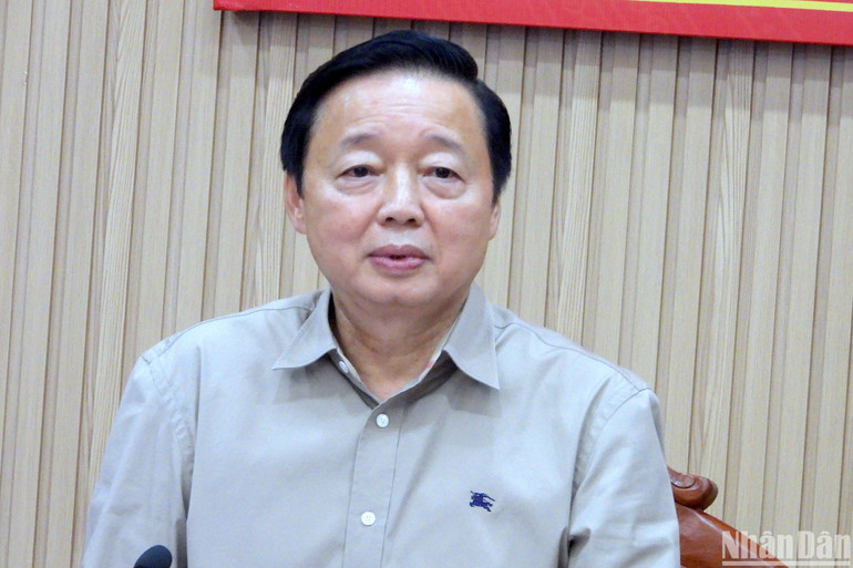 Phó Thủ tướng Trần Hồng Hà phát biểu chỉ đạo kết luận tại cuộc họp.