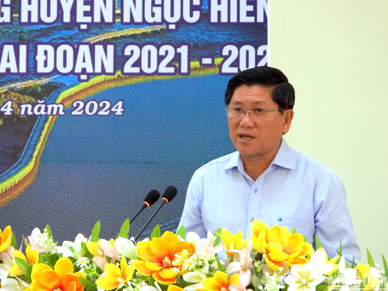 Phó chủ tịch Ủy ban nhân dân tỉnh Cà Mau Lê Văn Sử phát biểu tại lễ công bố quyết định thành lập Ban Chỉ đạo xây dựng huyện Ngọc Hiển đạt chuẩn nông thôn mới, giai đoạn 2021-2025.