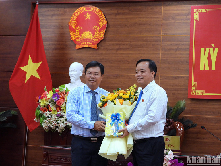 Đồng chí Phạm Thành Ngại giữ chức Chủ tịch Ủy ban nhân dân tỉnh Cà Mau ảnh 1