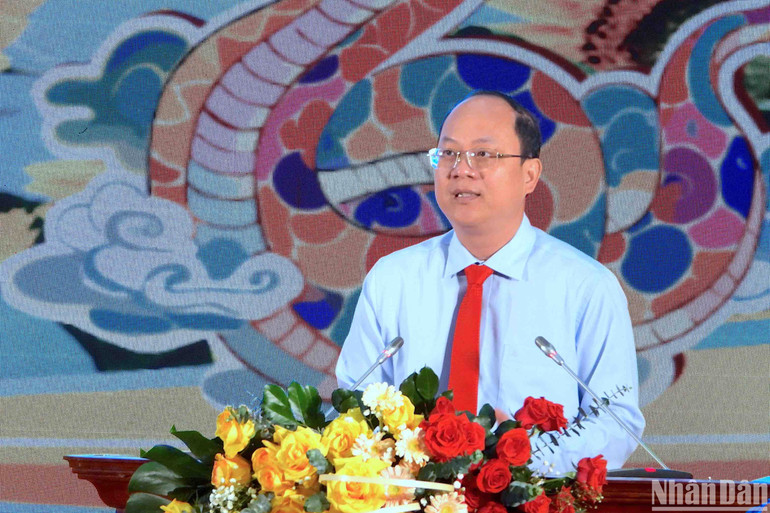 Bí thư Tỉnh ủy Cà Mau Nguyễn Hồ Hải phát biểu tại buổi họp mặt.