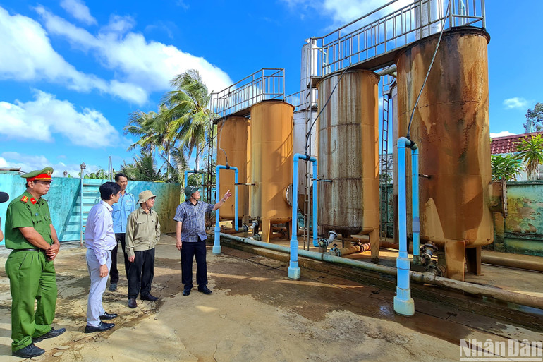 Cần mở rộng tuyến ống đấu nối tại những trạm cấp nước đủ điều kiện để cung cấp thêm nước sinh hoạt cho vùng nông thôn.