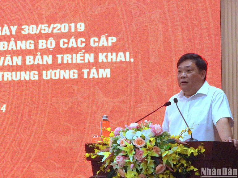 Phó Bí thư Thường trực Tỉnh ủy Cà Mau Phạm Thành Ngại phát biểu tại hội nghị tổng kết việc thực hiện Chỉ thị số 35-CT/TW của Bộ Chính trị