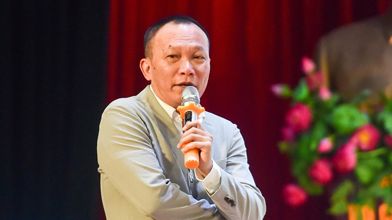 Ông Huỳnh Long Thủy, Tổng Giám đốc Công ty Cổ phần VieOn. Ông Huỳnh Long Thủy, Tổng Giám đốc Công ty Cổ phần VieOn.