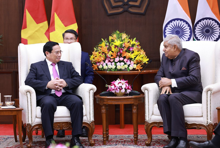 Thủ tướng Chính phủ Phạm Minh Chính đã hội kiến Phó Tổng thống, Chủ tịch Thượng viện Ấn Độ Jagdeep Dhankhar. (Ảnh: DƯƠNG GIANG)