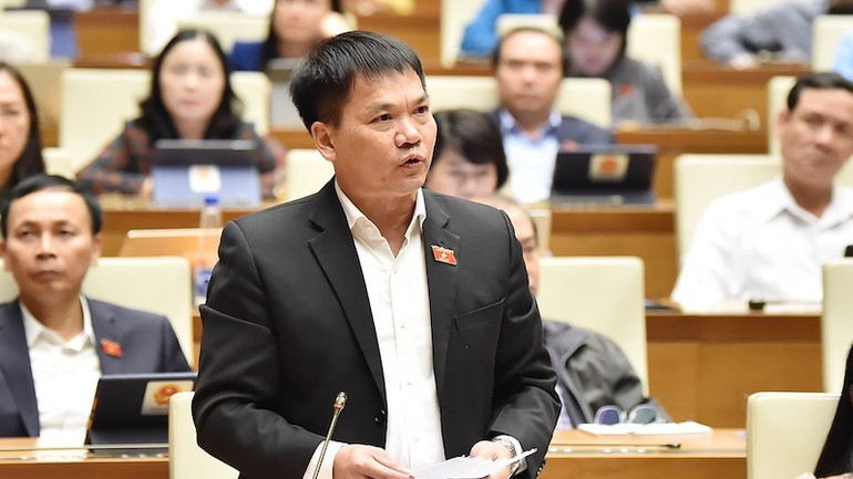 Đại biểu Dương Khắc Mai (Đắk Nông) tham gia ý kiến thảo luận. (Ảnh: THỦY NGUYÊN)