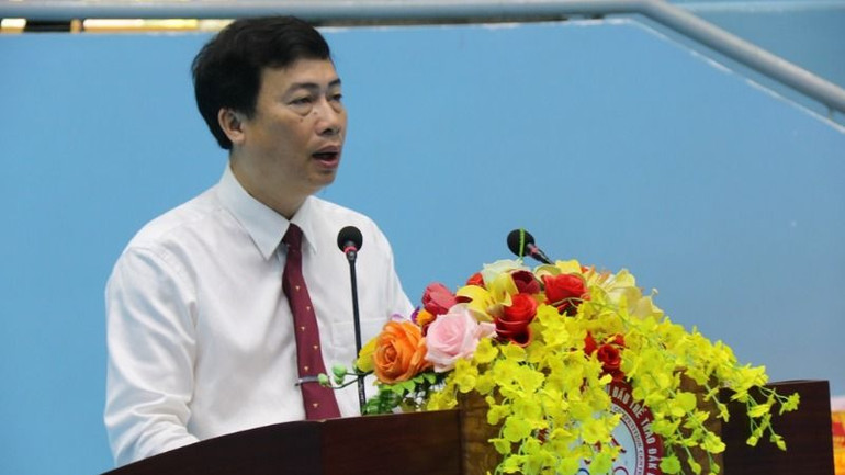 Giám đốc Sở Văn hóa, Thể thao và Du lịch tỉnh Đắk Lắk Trần Hồng Tiến phát biểu khai mạc hội thi thể thao.