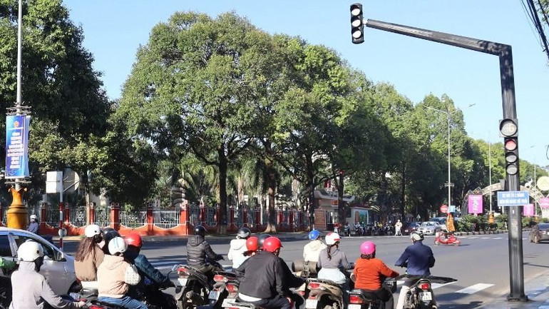 Sau một tháng thực hiện Nghị định 168/2024/NĐ-CP, ý thức chấp hành pháp luật về trật tự, an toàn giao thông của người dân trên địa bàn tỉnh Đắk Lắk được nâng lên rõ rệt.