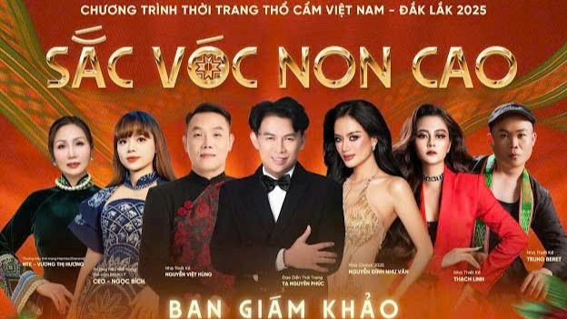 Ban Giám khảo chương trình.