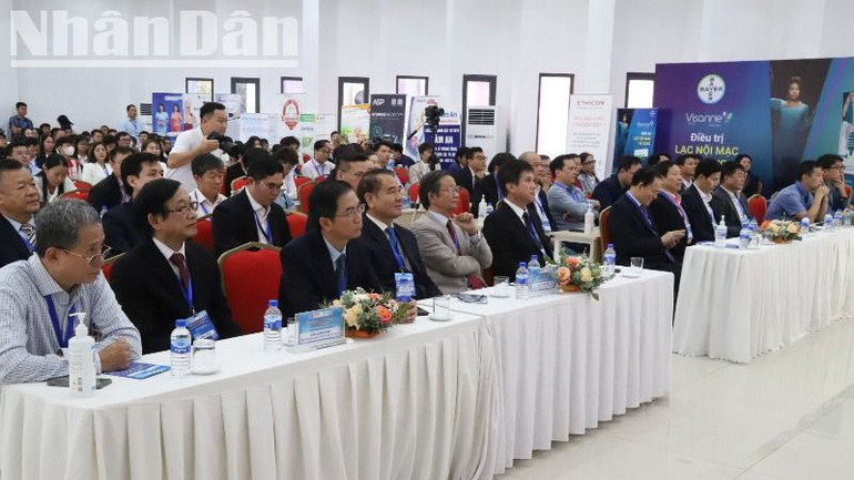 Các đại biểu dự Hội nghị.