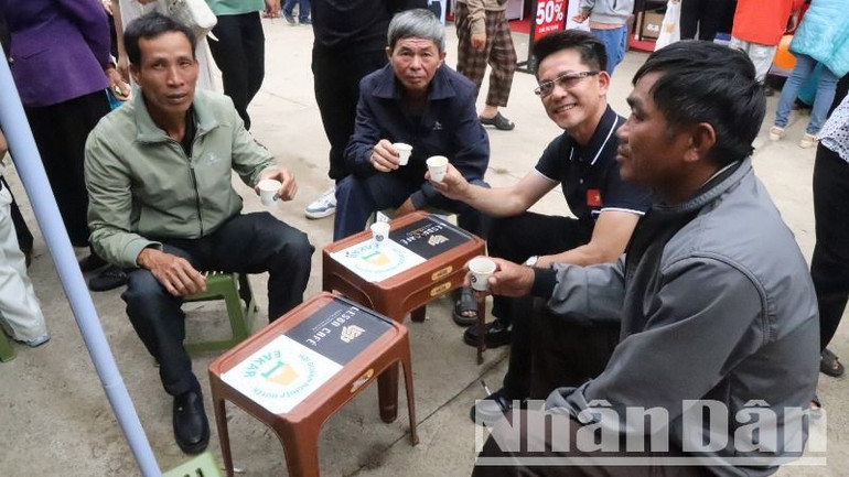Thưởng thức cà-phê miễn phí tại Hội chợ triển lãm chuyên ngành cà-phê và sản phẩm OCOP năm 2025.