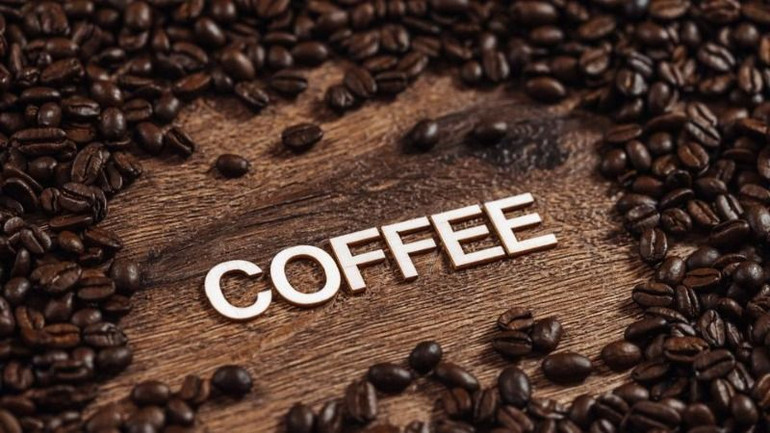 Thành phố Buôn Ma Thuột và tỉnh Đắk Lắk, vùng đất đầy nắng, gió và xứ sở cà-phê Robusta nổi tiếng thế giới.