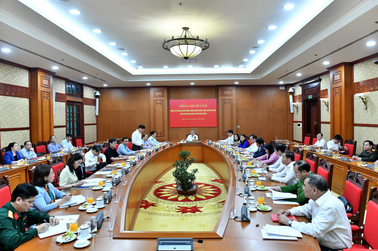 Quang cảnh cuộc làm việc. Ảnh: Đăng Khoa Quang cảnh cuộc làm việc. Ảnh: Đăng Khoa