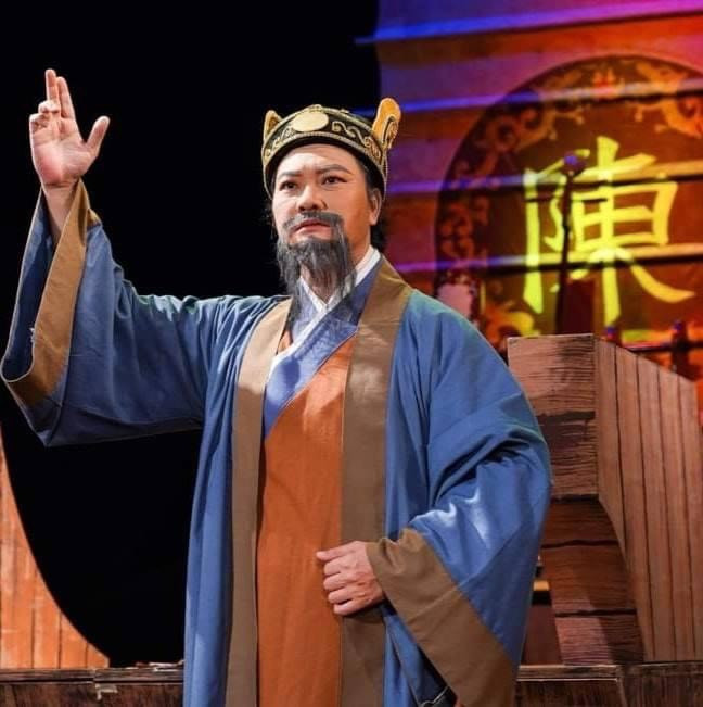 Tạ Tuấn Minh trong vai Thái sư Trần Thủ Độ