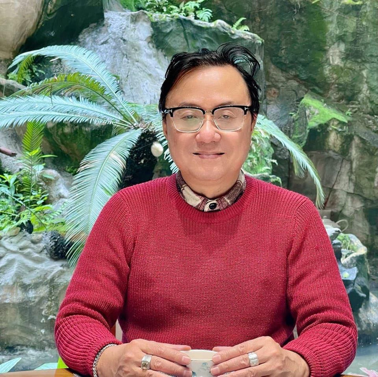 Nhà thơ Hồng Thanh Quang