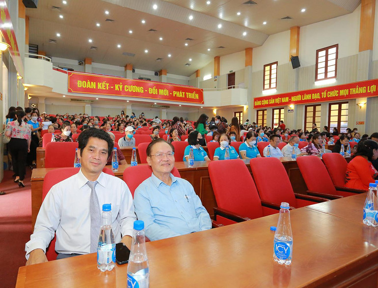 Chương trình thu hút nhiều đại biểu và đông đảo hội viên người cao tuổi trên địa bàn thành phố tham gia.