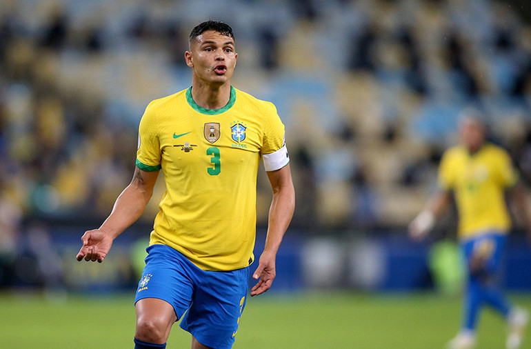 Thiago Silva có quãng thời gian thi đấu rất thành công tại Chelsea. (Ảnh trong bài: Getty)