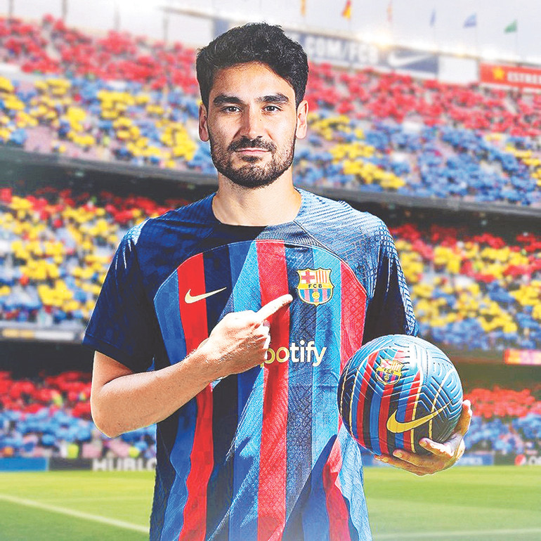Gundogan về Barca với bản hợp đồng kỳ lạ.