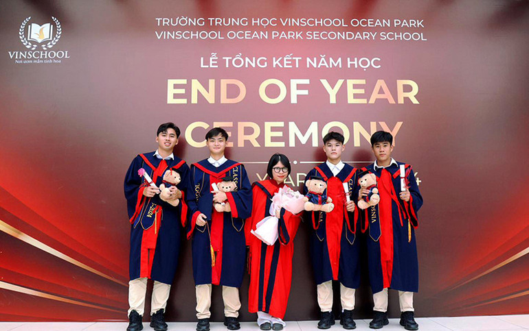 Lễ tốt nghiệp năm học 2023-2024 của các học viên lớp 12 PVF. (Ảnh: PVF)