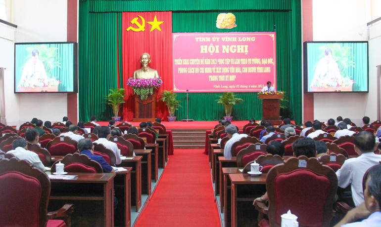 Quang cảnh hội nghị.