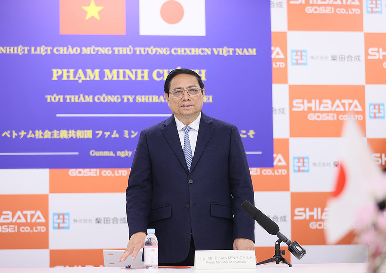 Thủ tướng Phạm Minh Chính phát biểu ý kiến tại buổi đến thăm Công ty.