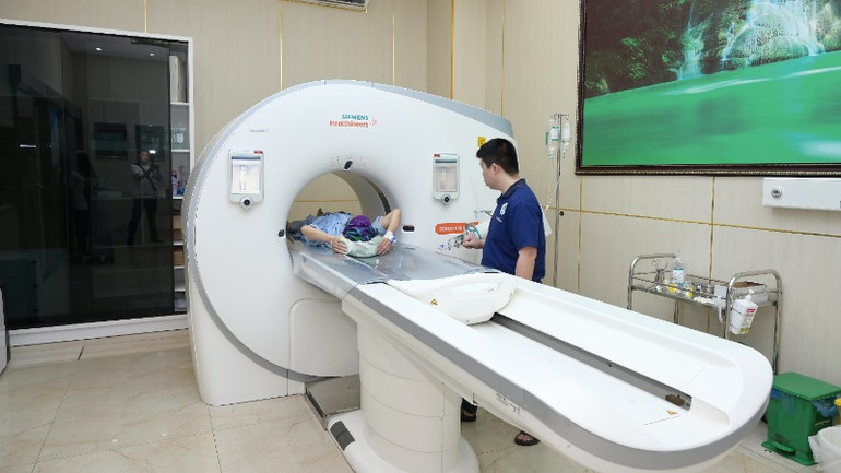 Hệ thống chụp CT Scanner đa dãy hiện đại tại Bệnh viện Đa khoa tỉnh Lào Cai.