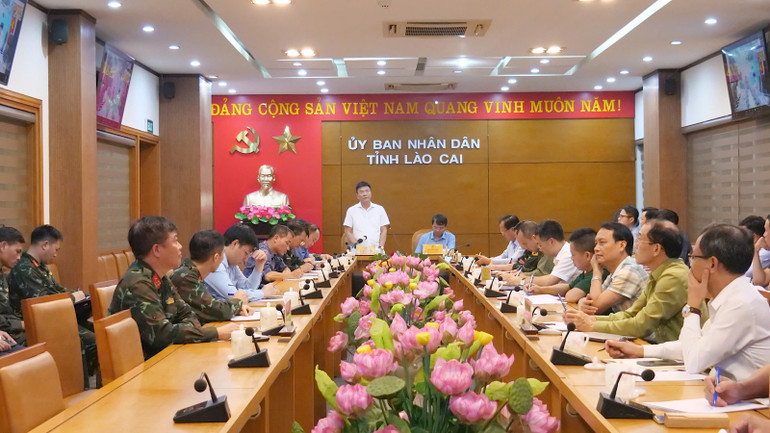 Phó Thủ tướng Lê Thành Long làm việc với lãnh đạo tỉnh Lào Cai chiều 9/9.