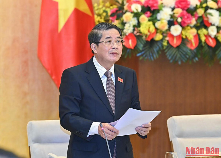 Phó Chủ tịch Quốc hội Nguyễn Đức Hải điều hành nội dung cho ý kiến về dự kiến kế hoạch đầu tư công trung hạn vốn ngân sách Trung ương giai đoạn 2021-2025…