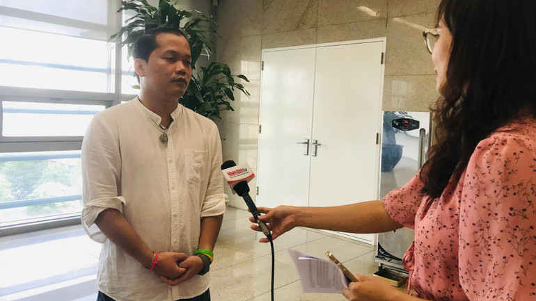 Tác giả Hoàng Hoa Trung chia sẻ với báo chí về sáng kiến Hệ sinh thái nuôi em.