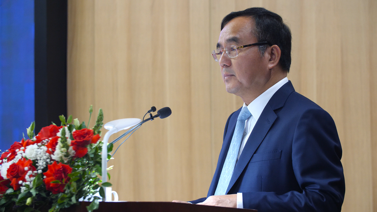 Chủ tịch Hội đồng thành viên EVN Dương Quang Thành phát biểu tại hội nghị.