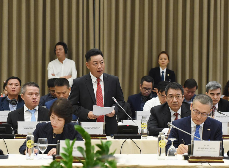 Ông Nguyễn Khánh Cường, Hiệu trưởng Trường Lilama2 phát biểu tại hội nghị.