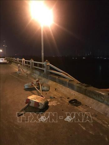 Hiện trường vụ tai nạn. (Ảnh: TTXVN)