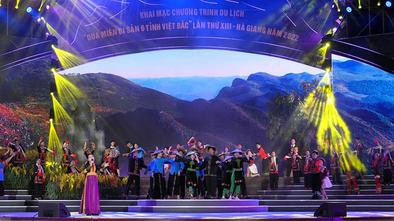 Chương trình nghệ thuật miền di sản Việt Bắc. Chương trình nghệ thuật miền di sản Việt Bắc.