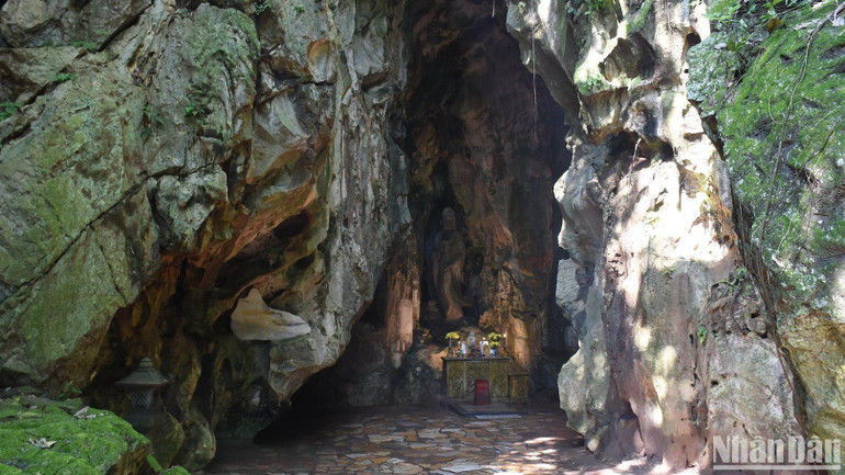 Hiện có gần 90 ma nhai còn nguyên vẹn và mang nhiều giá trị lịch sử tại danh thắng Ngũ Hành Sơn.