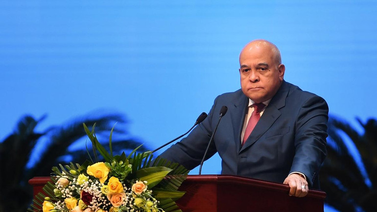 Đại sứ đặc mệnh toàn quyền nước Cộng hòa Cuba tại Việt Nam Orlando Nicolás Hernández Guillén phát biểu.