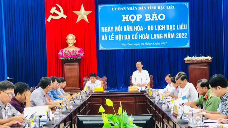 Quang cảnh cuộc họp báo về Ngày hội Văn hóa-Du lịch Bạc Liêu. (Ảnh: TRỌNG DUY)