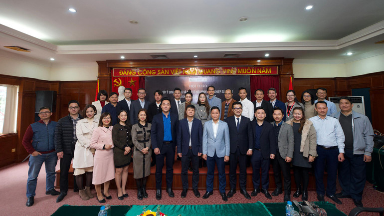 Các đại biểu dự Hội thảo.