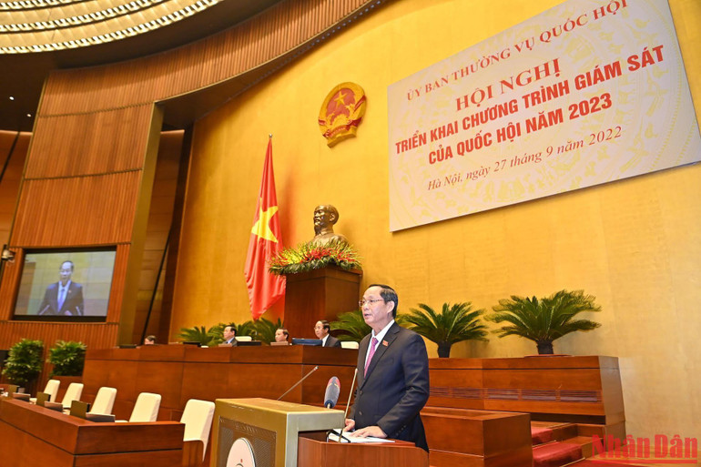 Phó Chủ tịch Quốc hội Trần Quang Phương phát biểu khai mạc hội nghị.