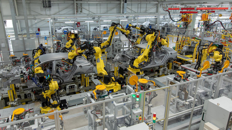 Quang cảnh hoạt động của Nhà máy ô-tô Hyundai Thành Công số 2.