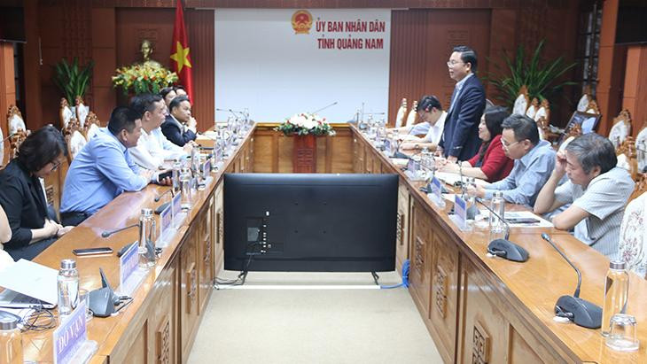 Chủ tịch Ủy ban nhân dân tỉnh Quảng Nam thông báo một số nét nổi bật của tỉnh Quảng Nam.