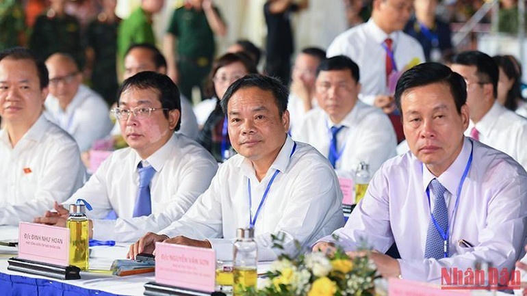 Các đại biểu dự Lễ đón Bằng ghi danh “Thực hành Then của người Tày, Nùng, Thái ở Việt Nam”. (Ảnh: THÀNH ĐẠT)