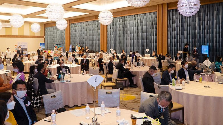 Nhiều doanh nghiệp tham dự chương trình giới thiệu du lịch Đà Nẵng tại Nhật Bản. Nhiều doanh nghiệp tham dự chương trình giới thiệu du lịch Đà Nẵng tại Nhật Bản.