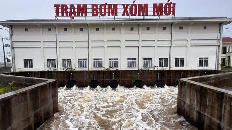 Trạm bơm Xóm Mới ở xã Thăng Thọ, huyện Nông Cống bơm tiêu thoát nước.