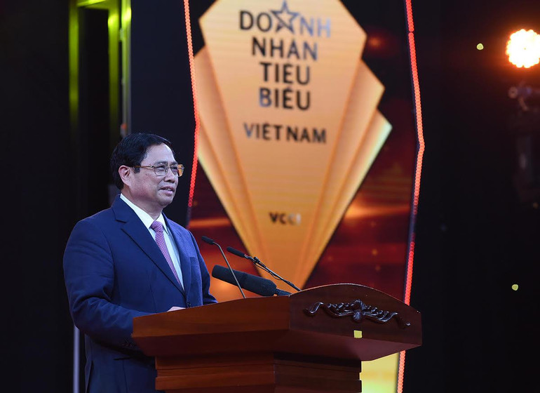 Phát biểu tại buổi lễ, Thủ tướng khẳng định: Đảng, Nhà nước ta luôn quan tâm và đánh giá cao vai trò của đội ngũ doanh nhân và cộng đồng doanh nghiệp Việt Nam.