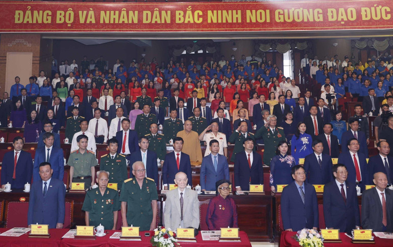 Các đại biểu dự Lễ kỷ niệm 110 năm ngày sinh Tổng Bí thư Nguyễn Văn Cừ (9/7/1912-9/7/2022). (Ảnh: TTXVN)