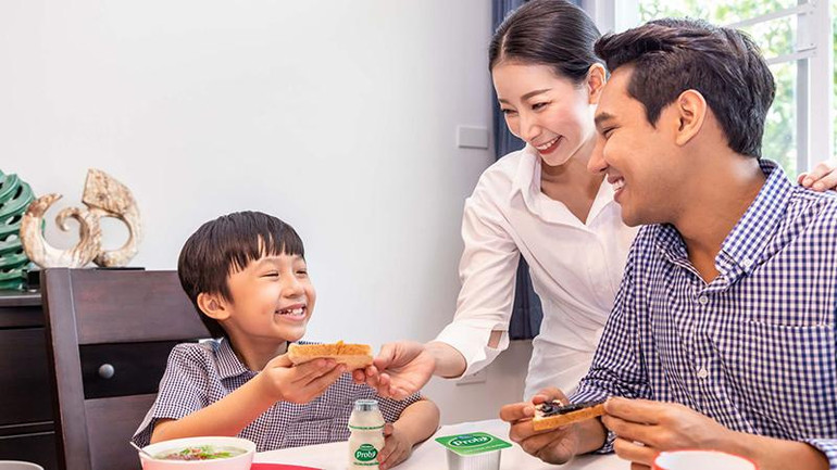 Sử dụng sữa chua probiotics là một cách giải độc kim loại hiệu quả cũng như mang lại nhiều tác dụng hữu ích khác cho sức khỏe của cả gia đình. (Ảnh: Istock)