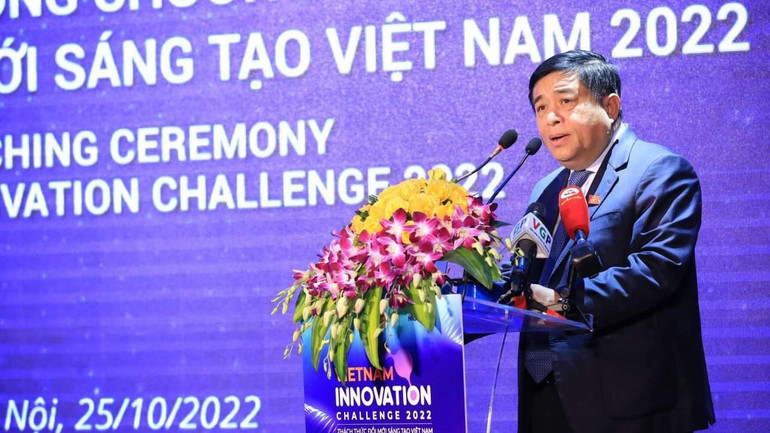 Bộ trưởng Kế hoạch và Đầu tư Nguyễn Chí Dũng tại Lễ phát động Chương trình Thách thức Đổi mới sáng tạo Việt Nam 2022.