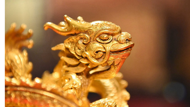 Các chi tiết, đường nét trên Ấn được chạm khắc tinh xảo.