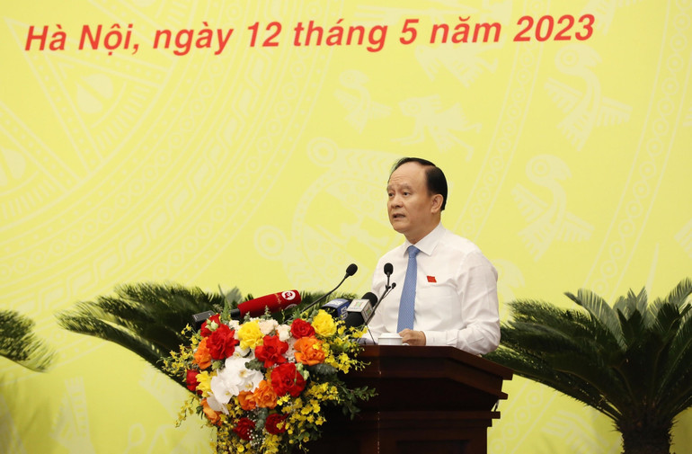 Chủ tịch Hội đồng nhân dân thành phố Hà Nội phát biểu khai mạc. (Ảnh: DUY LINH) Chủ tịch Hội đồng nhân dân thành phố Hà Nội phát biểu khai mạc. (Ảnh: DUY LINH)