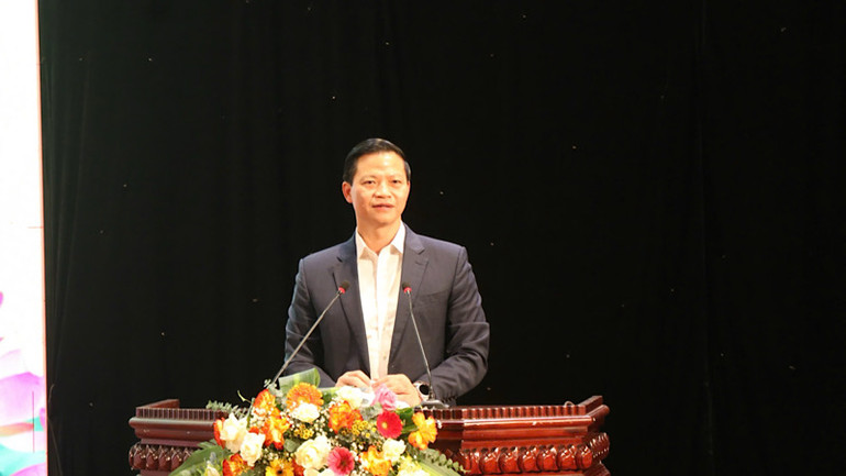 Đồng chí Vương Quốc Tuấn, Chủ tịch Ủy ban nhân dân tỉnh Bắc Ninh phát biểu kết luận. Đồng chí Vương Quốc Tuấn, Chủ tịch Ủy ban nhân dân tỉnh Bắc Ninh phát biểu kết luận.