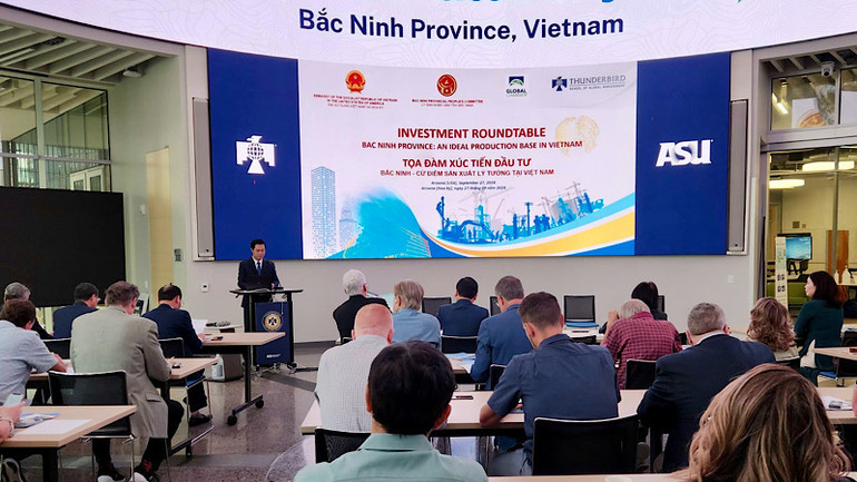 Quang cảnh Hội nghị Tọa đàm xúc tiến đầu tư với chủ đề “Bắc Ninh - Cứ điểm sản xuất lý tưởng tại Việt Nam”.